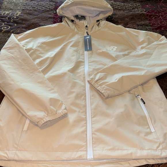 New Balance Mesh Lined Poly Windbreaker Jacket - Picture 1 of 7